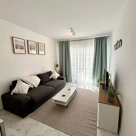 Sunbridge Apartment